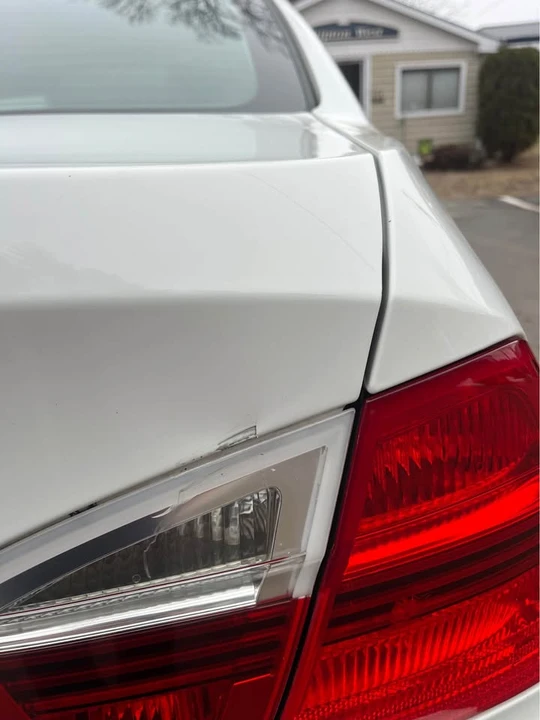 2006 BMW E90 3 Series Sedan - Image 16 of 18