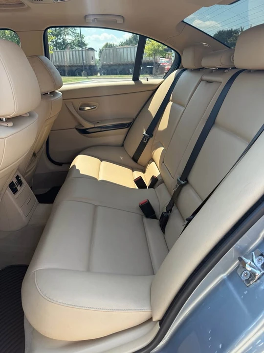 2006 BMW E90 3 Series Sedan - Image 8 of 16