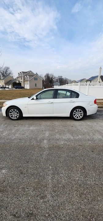 2006 BMW E90 3 Series Sedan - Image 3 of 13