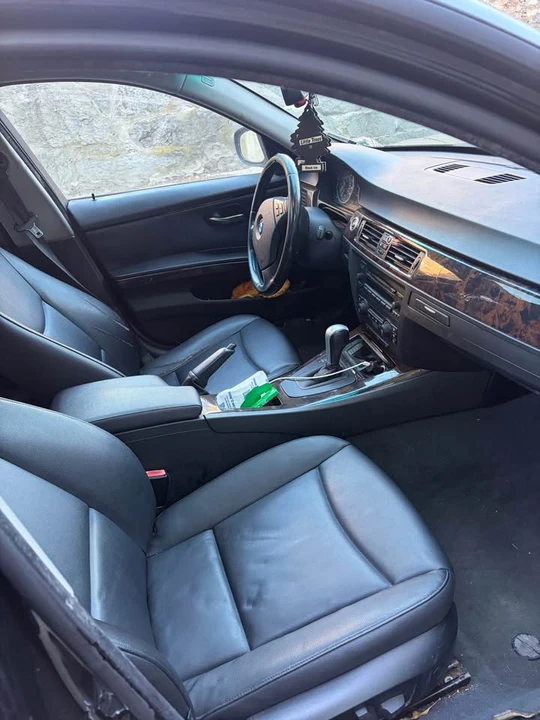 2006 BMW E90 3 Series Sedan - Image 7 of 9