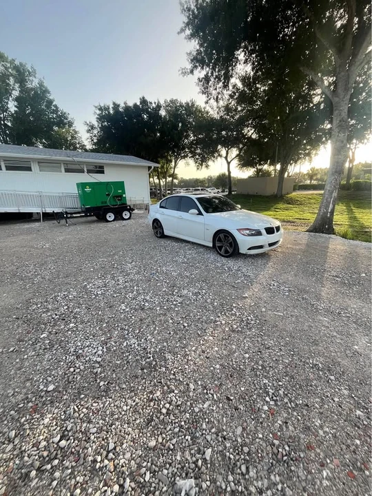 2006 BMW E90 3 Series Sedan - Image 3 of 7