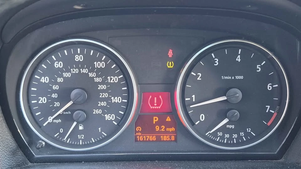 2006 BMW E90 3 Series Sedan - Image 8 of 9