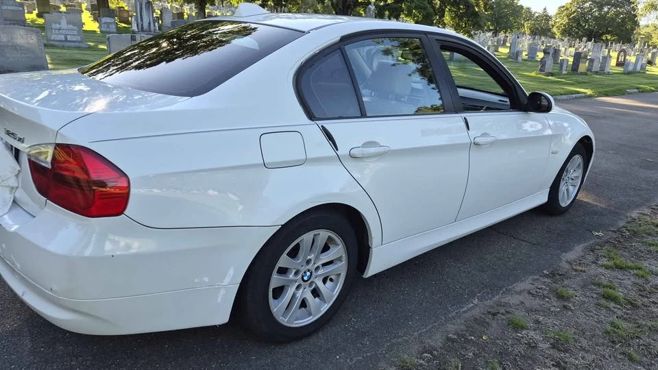 2006 BMW E90 3 Series Sedan - Image 5 of 9