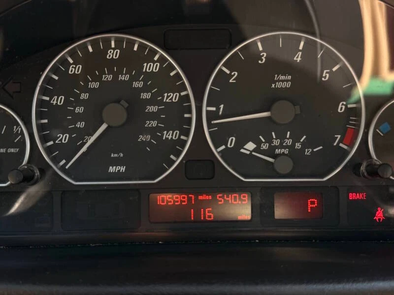 2006 BMW E46 330i & 330Ci - Image 17 of 18