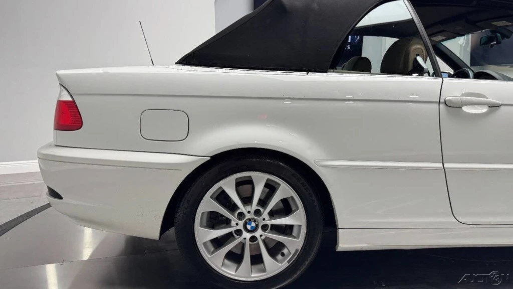 2006 BMW E46 330i & 330Ci - Image 19 of 21