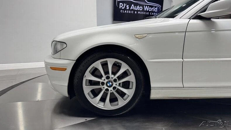 2006 BMW E46 330i & 330Ci - Image 13 of 21