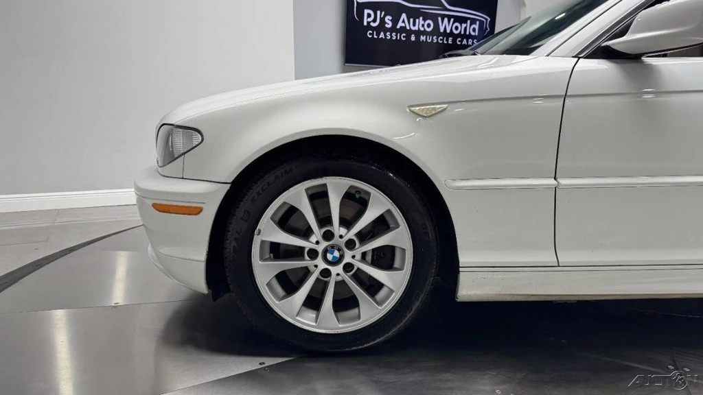 2006 BMW E46 330i & 330Ci - Image 13 of 21
