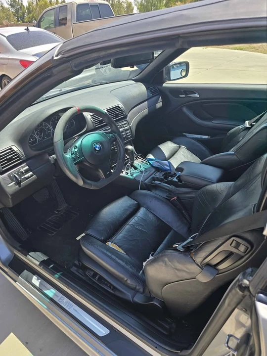 2006 BMW E46 330i & 330Ci - Image 9 of 17