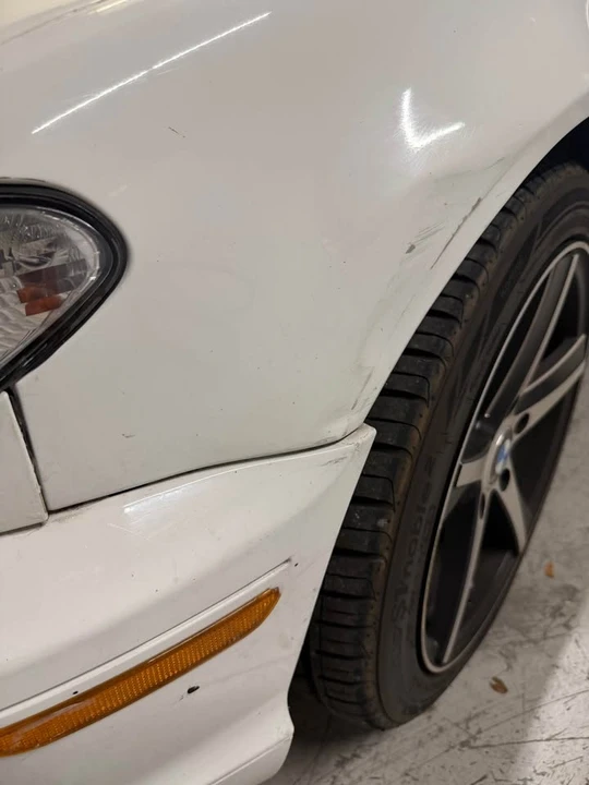 2006 BMW E46 330i & 330Ci - Image 11 of 11