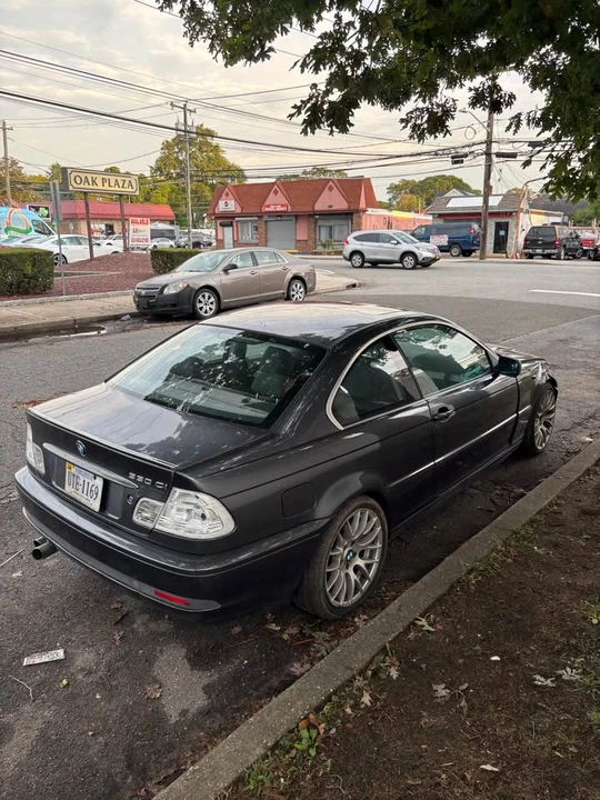 2006 BMW E46 330i & 330Ci - Image 2 of 8