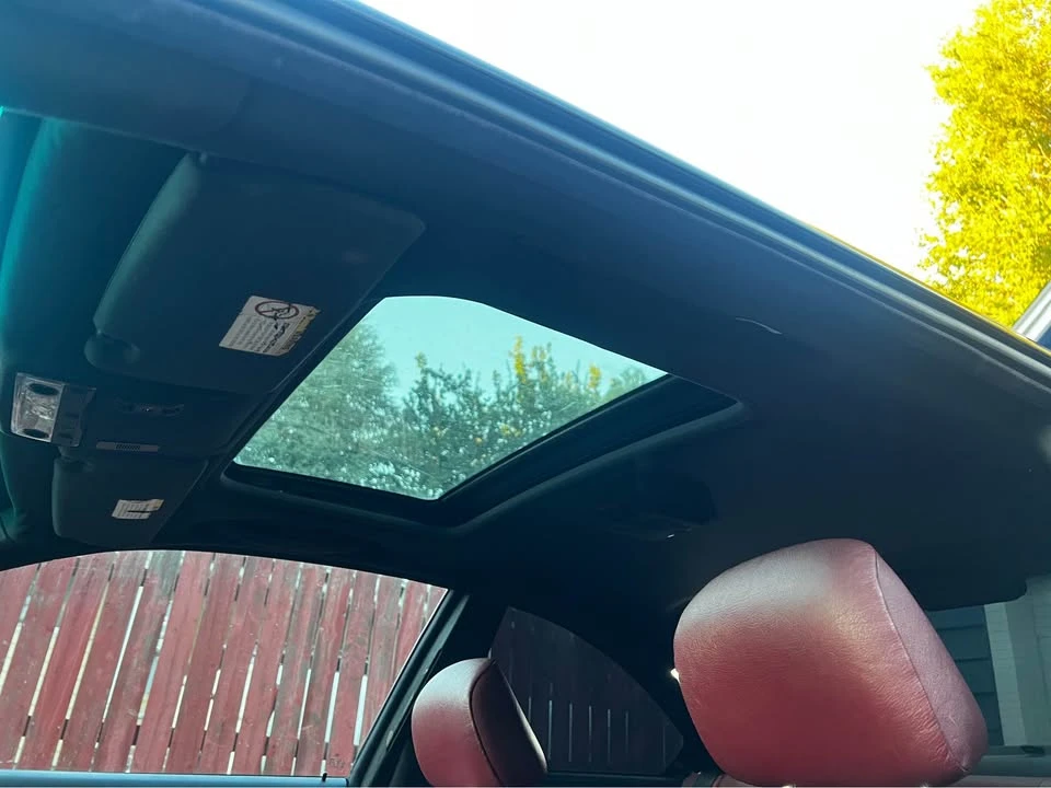 2006 BMW E46 330i & 330Ci - Image 10 of 19