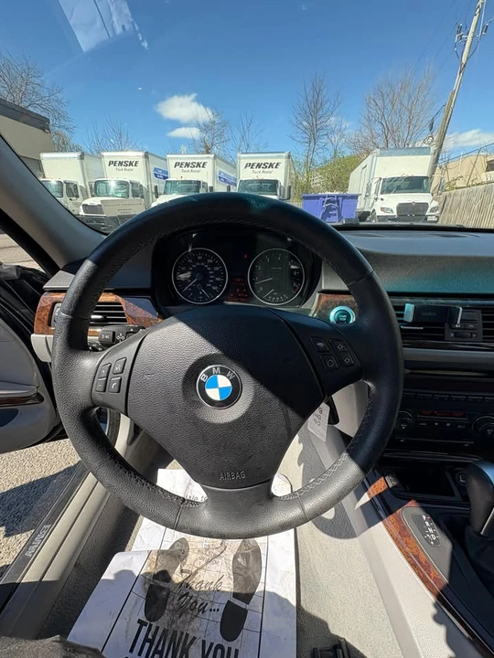 2006 BMW E46 330i & 330Ci - Image 10 of 12