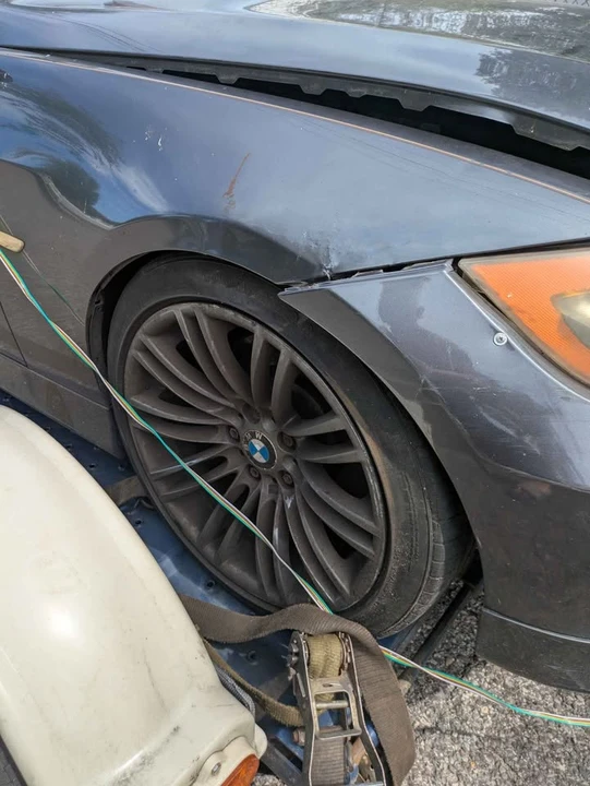 2006 BMW E90 3 Series Sedan - Image 2 of 9
