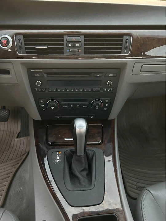 2006 BMW E90 3 Series Sedan - Image 16 of 19