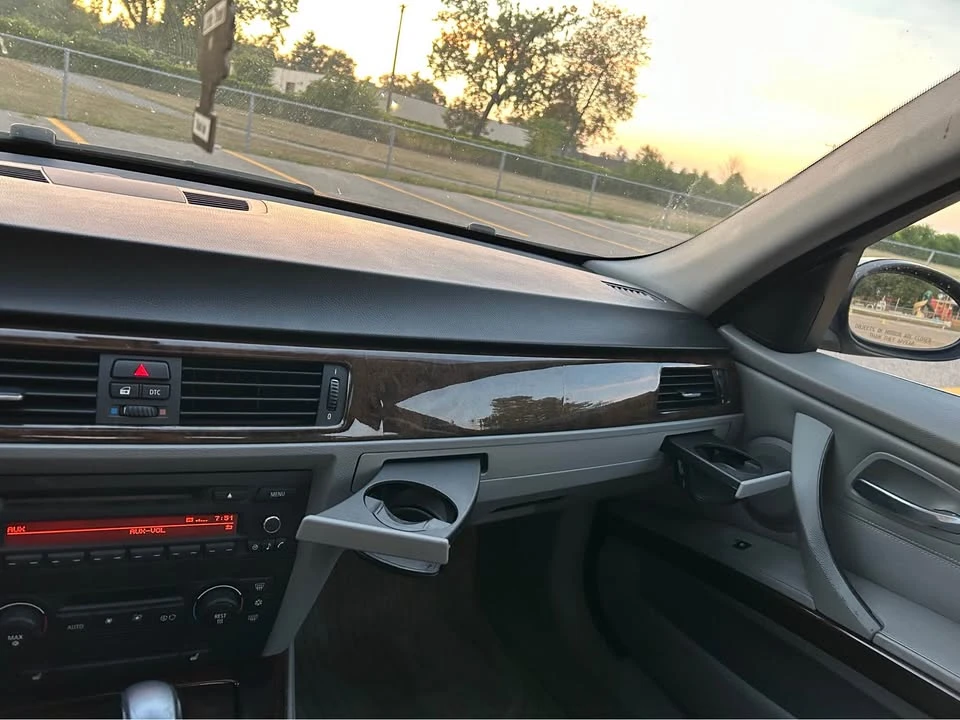 2006 BMW E90 3 Series Sedan - Image 17 of 19
