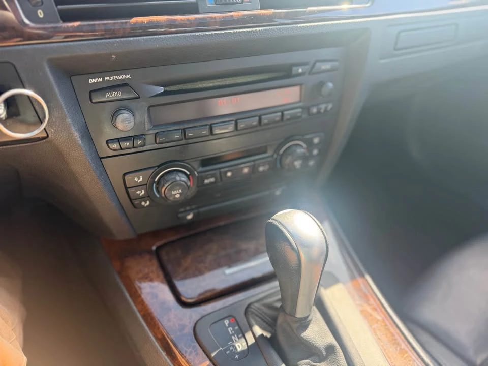 2006 BMW E90 3 Series Sedan - Image 8 of 15