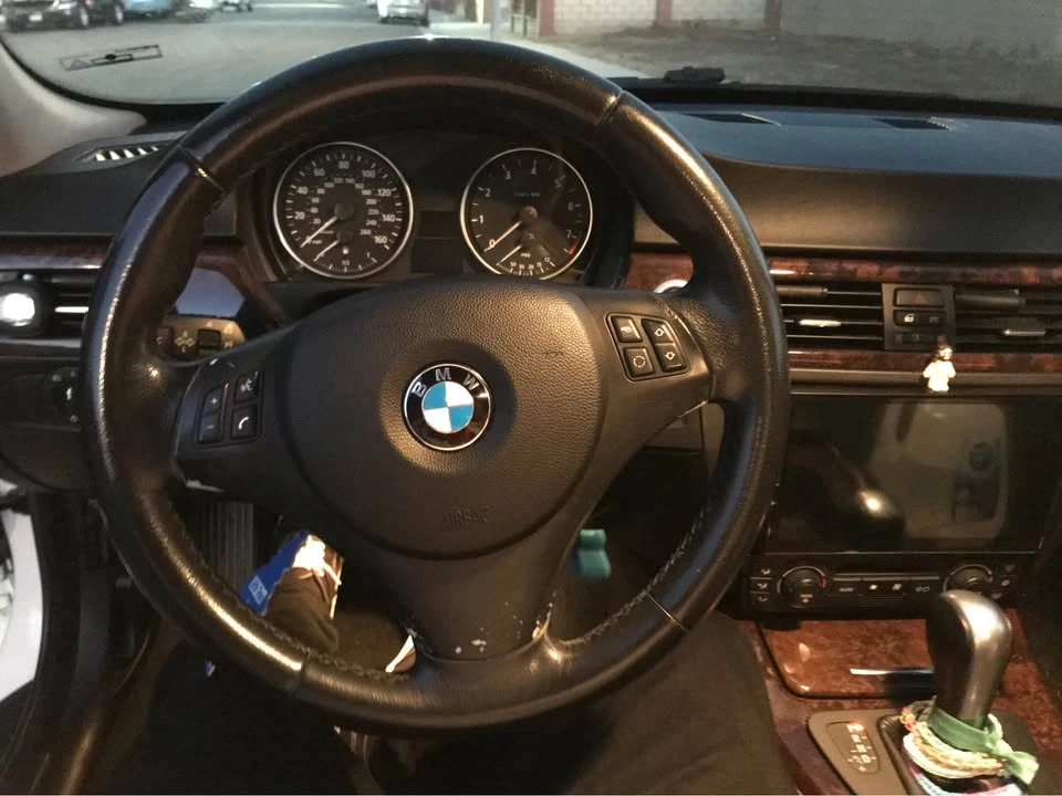 2006 BMW E90 3 Series Sedan - Image 10 of 18