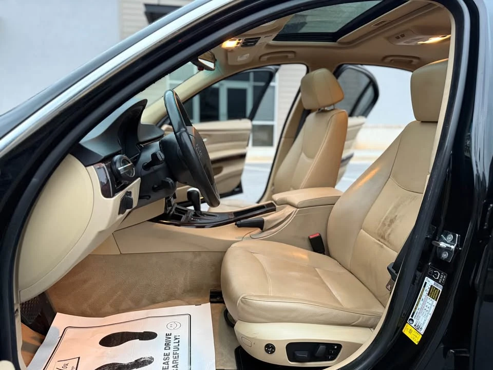 2006 BMW E90 3 Series Sedan - Image 14 of 20