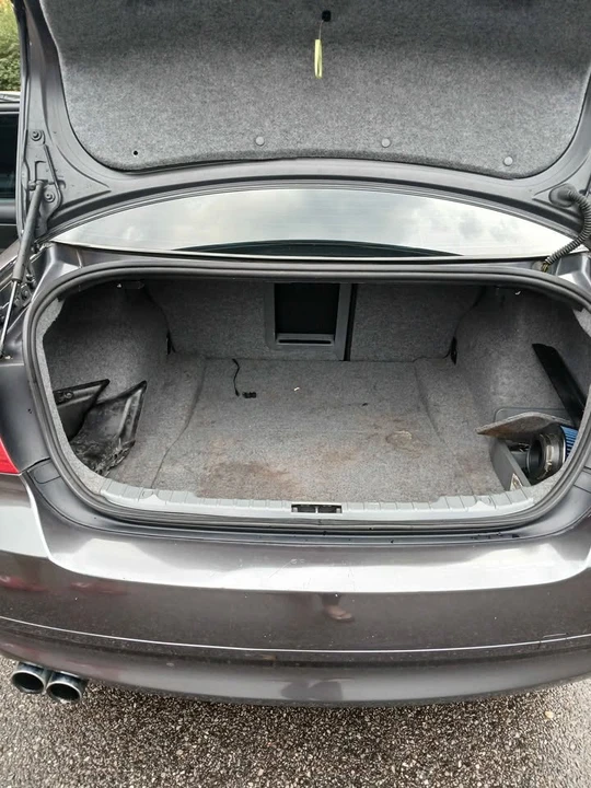2006 BMW E90 3 Series Sedan - Image 10 of 15