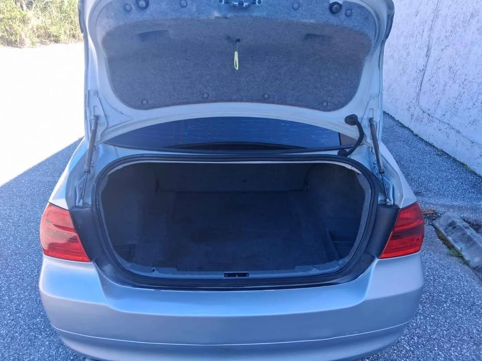 2006 BMW E90 3 Series Sedan - Image 6 of 14