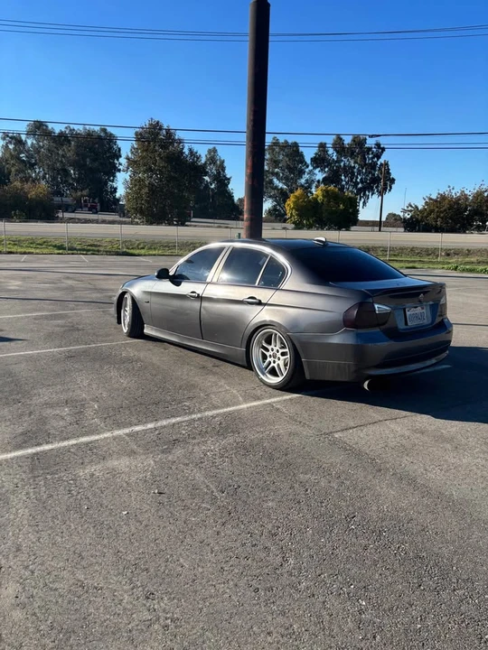 2006 BMW E90 3 Series Sedan - Image 3 of 5