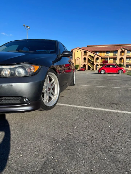2006 BMW E90 3 Series Sedan - Image 2 of 5