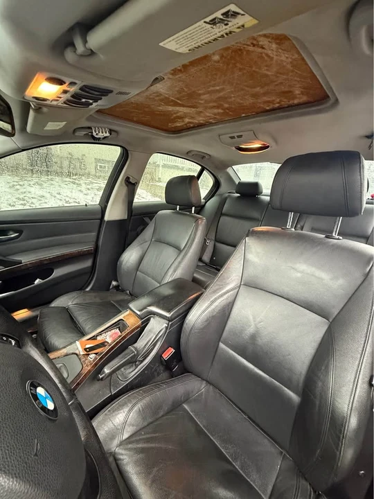2006 BMW E90 3 Series Sedan - Image 9 of 10
