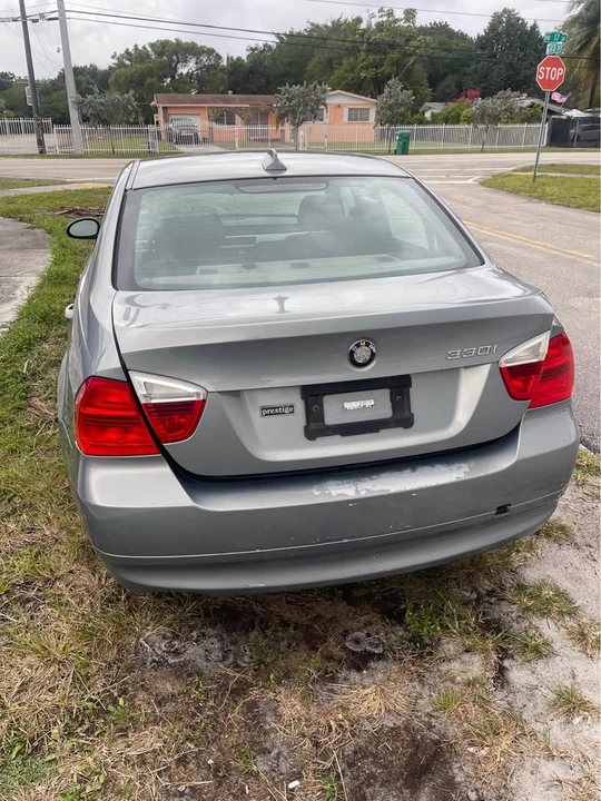2006 BMW E90 3 Series Sedan - Image 3 of 3