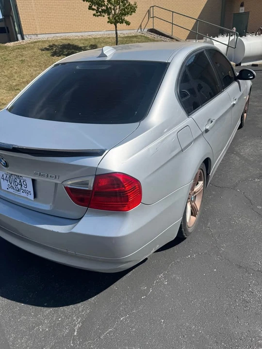2006 BMW E90 3 Series Sedan - Image 4 of 5