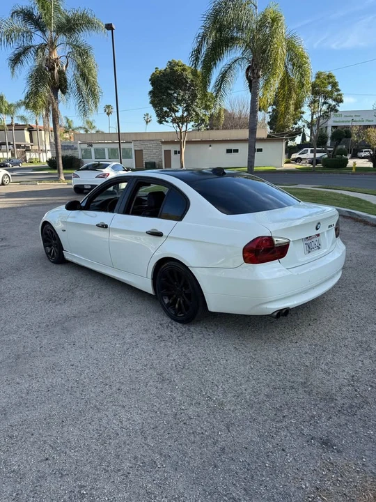 2006 BMW E90 3 Series Sedan - Image 4 of 9