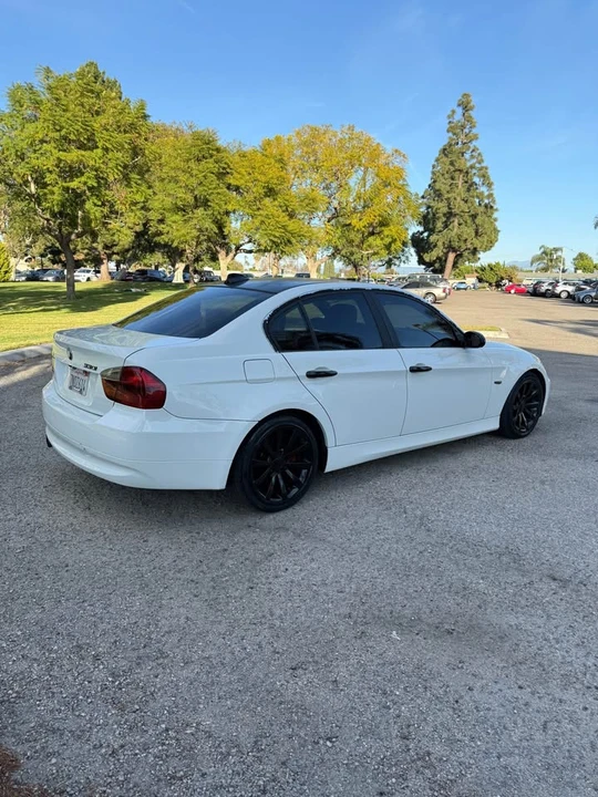 2006 BMW E90 3 Series Sedan - Image 3 of 9