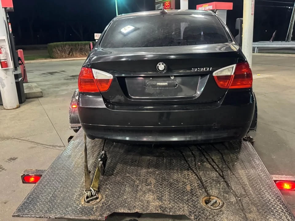 2006 BMW E90 3 Series Sedan - Image 4 of 5