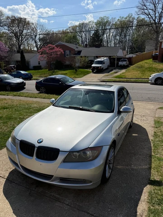 2006 BMW E90 3 Series Sedan - Image 9 of 14