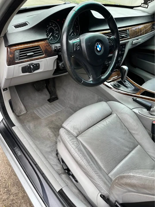 2006 BMW E90 3 Series Sedan - Image 8 of 14