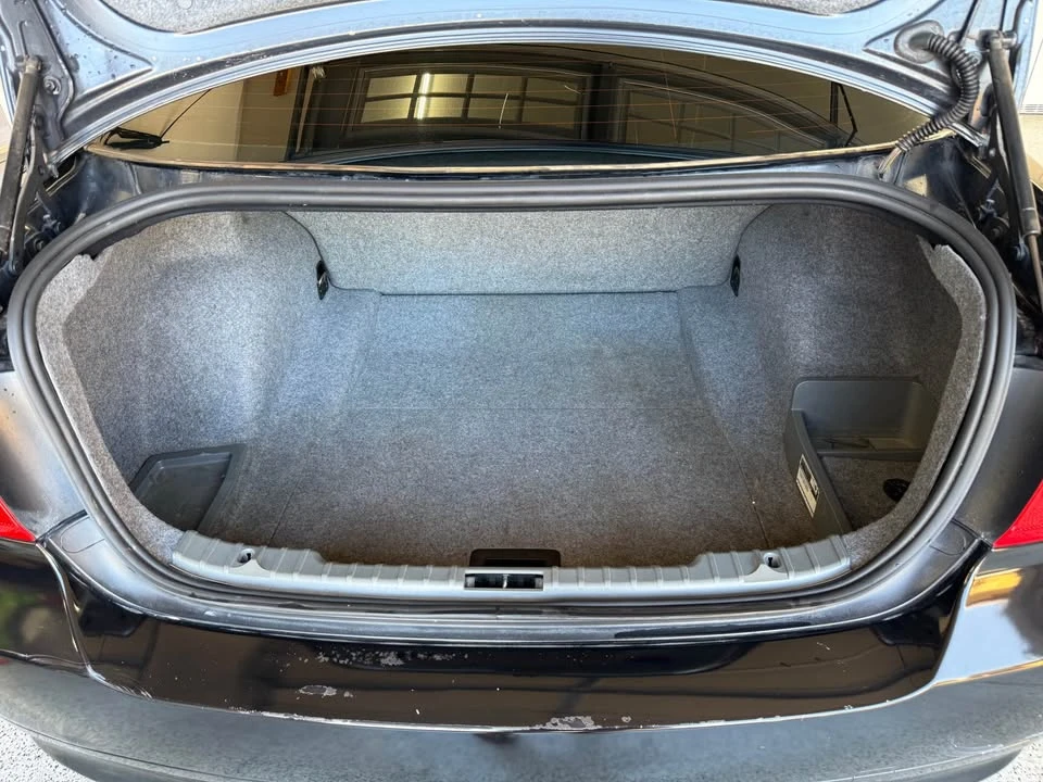 2006 BMW E90 3 Series Sedan - Image 9 of 9