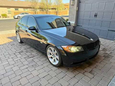 2006 BMW 3 Series 330i Sedan