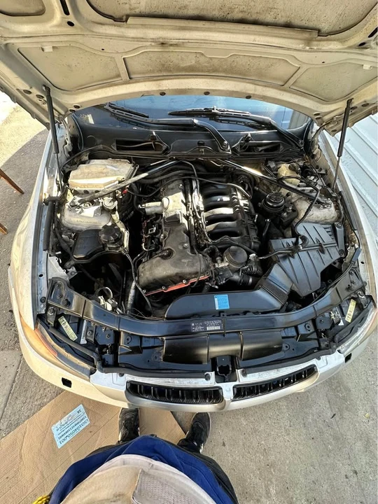 2006 BMW E90 3 Series Sedan - Image 2 of 6