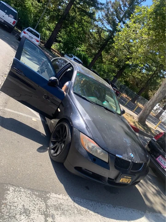 2006 BMW E90 3 Series Sedan - Image 9 of 10