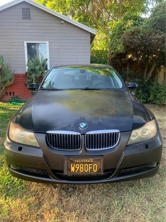 2006 BMW E90 3 Series Sedan - Image 2 of 10