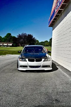 2006 BMW 3 Series 330i Sedan 4D