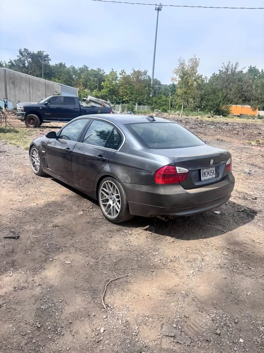 2006 BMW E90 3 Series Sedan - Image 2 of 12