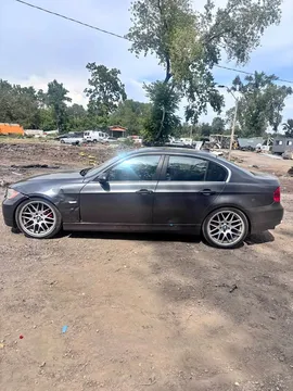 2006 BMW 3 Series 330i Sedan 4D