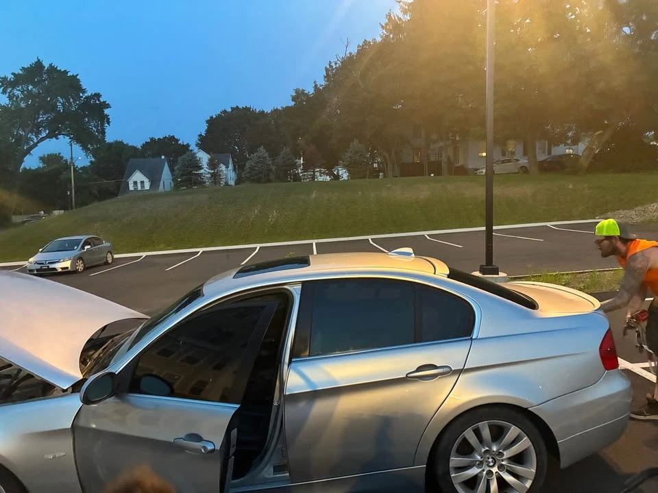 2006 BMW E90 3 Series Sedan - Image 3 of 4