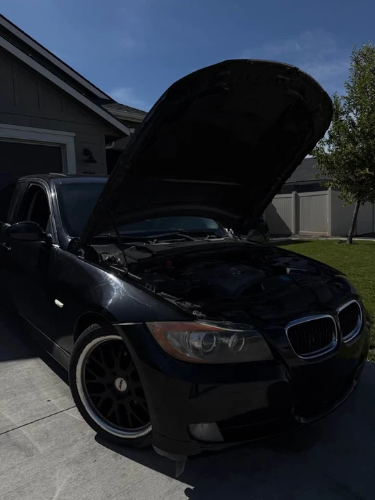 2006 BMW E90 3 Series Sedan - Image 2 of 2