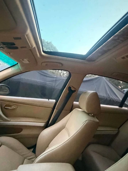 2006 BMW E90 3 Series Sedan - Image 5 of 10