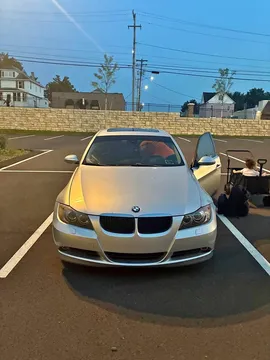 2006 BMW 3 Series 330i Sedan 4D