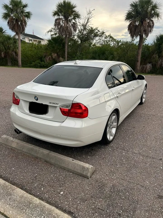 2006 BMW E90 3 Series Sedan - Image 2 of 7
