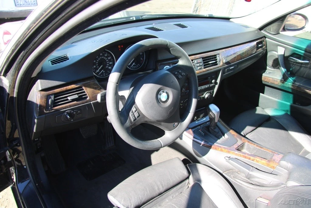 2006 BMW E90 3 Series Sedan - Image 14 of 21