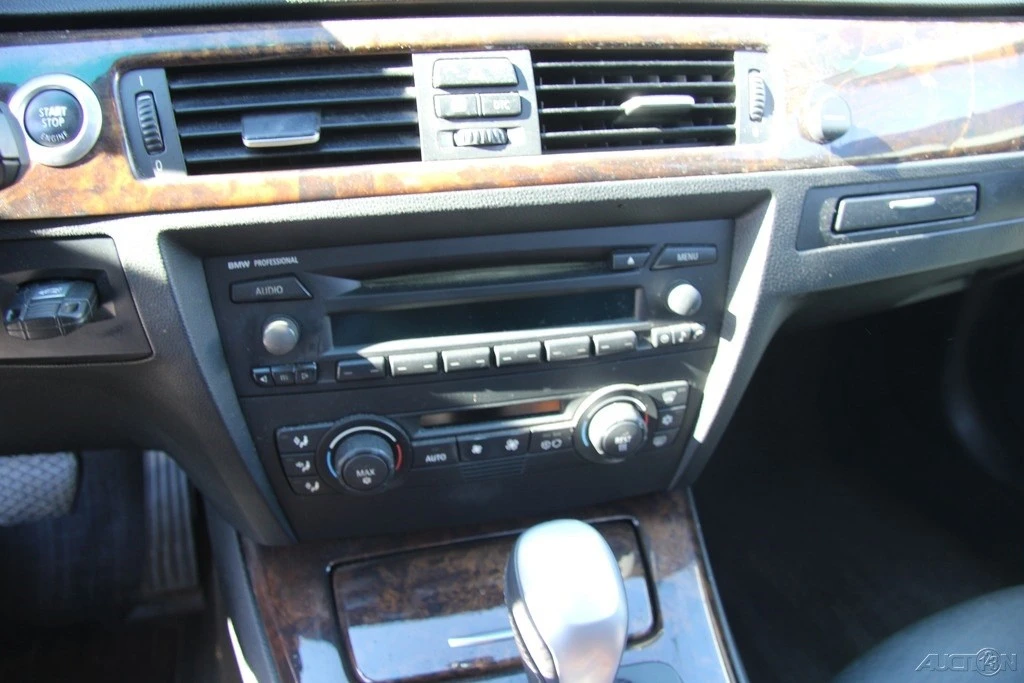 2006 BMW E90 3 Series Sedan - Image 17 of 21