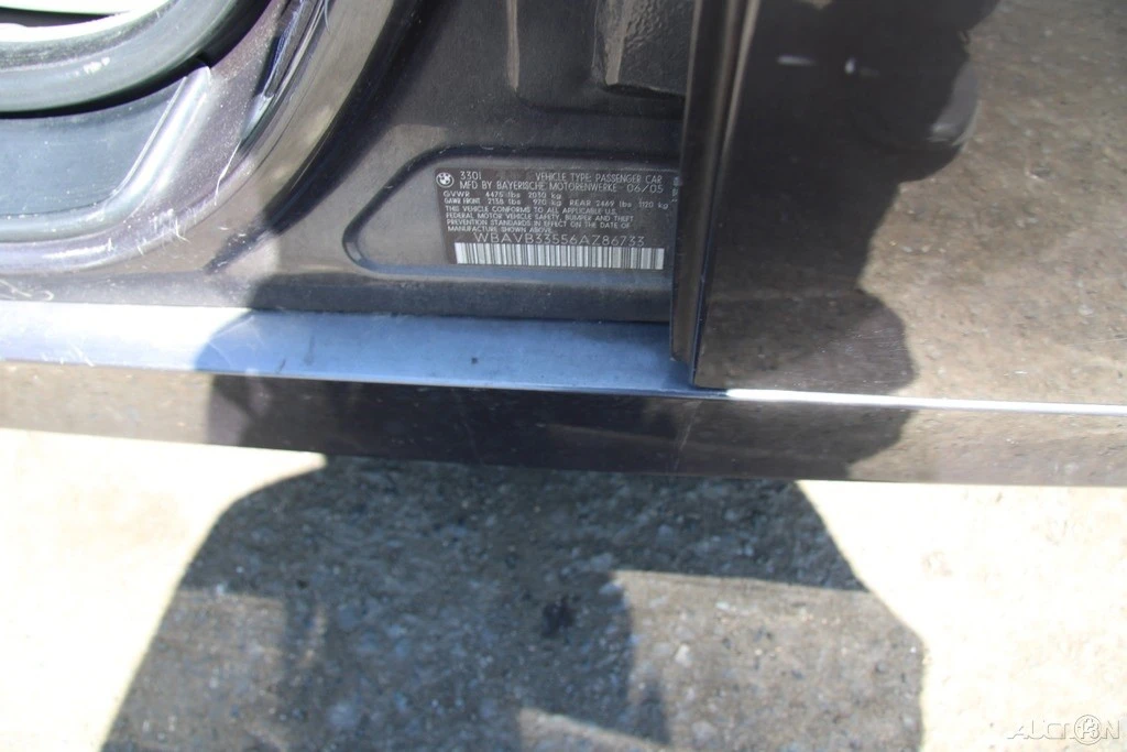 2006 BMW E90 3 Series Sedan - Image 12 of 21